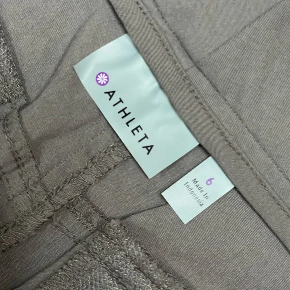 Athleta Hiking Pants - Picture 2 of 6